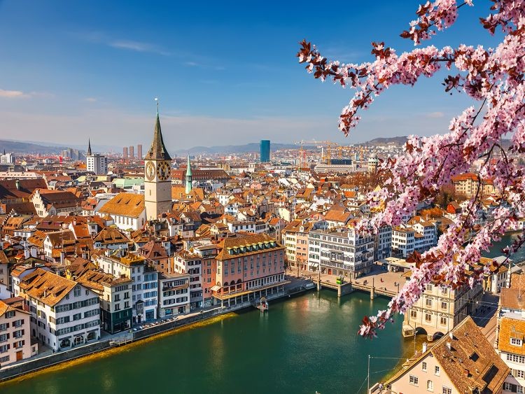 Why Should You Choose Zurich as Your Study Destination?